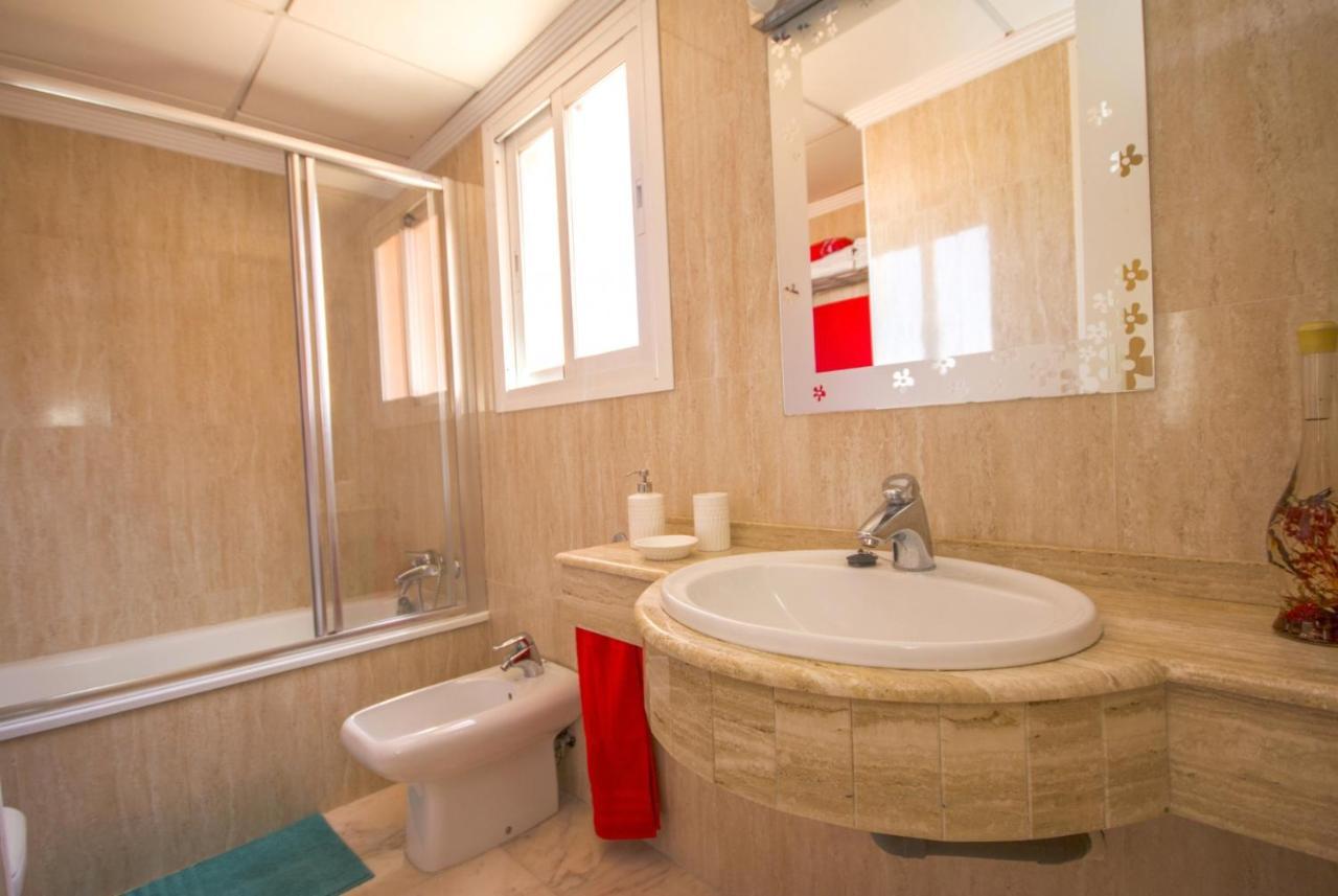 Albi B&B Burriana Beach 内尔哈 外观 照片