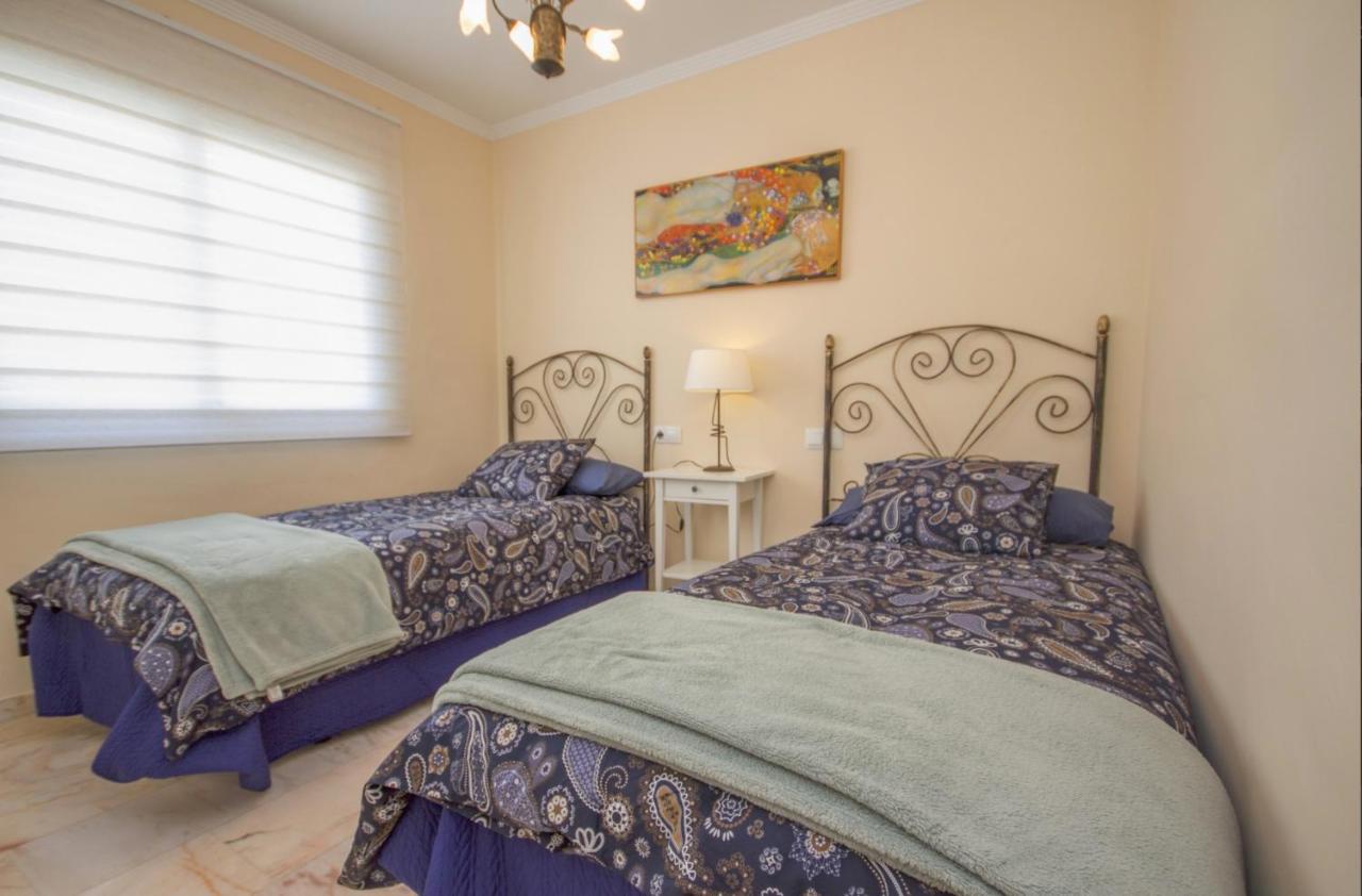 Albi B&B Burriana Beach 内尔哈 外观 照片